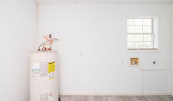 4103 Lake St, Bay St. Louis, MS 39520