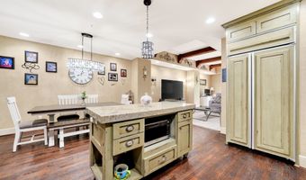 5055 Addison Cir 426, Addison, TX 75001