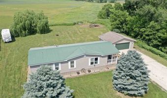3017 118th St, Amana, IA 52203