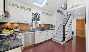 38 Bayside Pl, Amityville, NY 11701