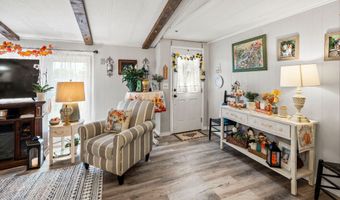 8 Mary Ct, Barnegat, NJ 08005