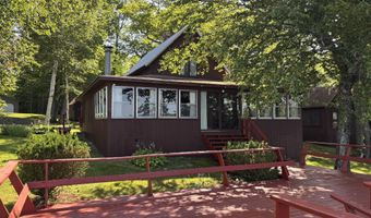 4 N Shore Rd, Abbot, ME 04406