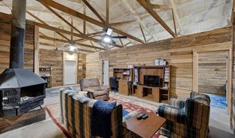 11882 E Old Belleville Rd, Belleville, AR 72824