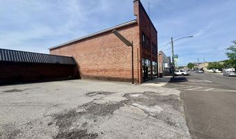 221 E Washington Ave, Athens, TN 37303