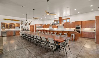 10771 E Langell Valley Rd, Bonanza, OR 97623