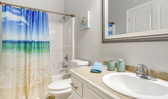 183 Mcdonnell Ave 304, Biloxi, MS 39531