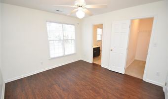 402 Knightsborough Way, Apex, NC 27502