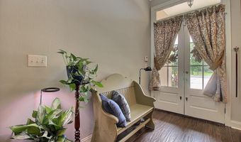 16012 Magnolia Trace Pkwy, Baton Rouge, LA 70817