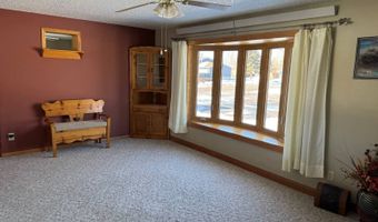 613 Vera St, Bottineau, ND 58318