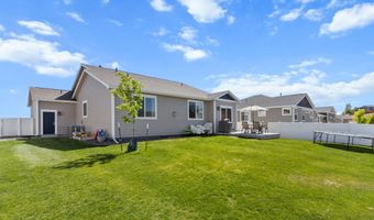 5008 CARLA Dr, Cheyenne, WY 82009