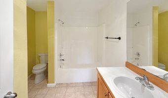 14735 SW BEARD Rd 102, Beaverton, OR 97007