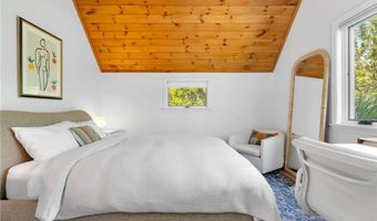 23 King Tom Dr, Charlestown, RI 02813