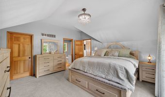 32432 Northwoods Rd, Adel, IA 50003