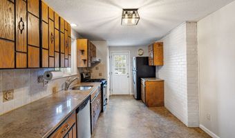 129 Plymouth Rd, Bellingham, MA 02019
