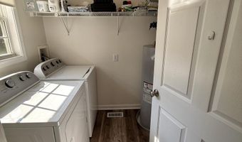 70 Damien Dr, Albertville, AL 35951