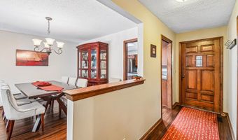 815 S Salem Ave, Arlington Heights, IL 60005