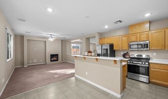 121 Pettswood Dr, Henderson, NV 89002