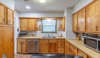 1033 Ross Ave, Abilene, TX 79605