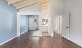 1482 Honokahua St, Honolulu, HI 96825