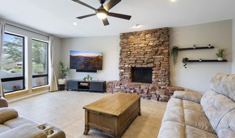 35310 S Pinnacle Pl, Black Canyon City, AZ 85324