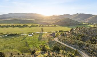 40290 BEAVER CREEK Loop, Baker City, OR 97814