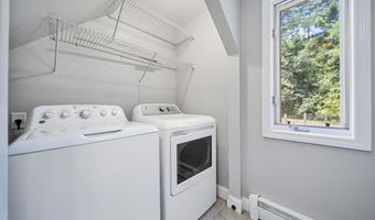 202 Shepard Home Rd, Chester, NH 03036