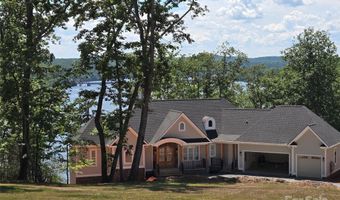 178 Kingfisher Ct 29, Badin Lake, NC 28127