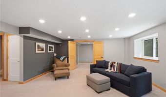 3440 Glenarden Rd, Arden Hills, MN 55112