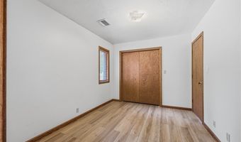 2260 Englewood Ave, Akron, OH 44312