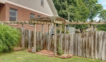 401 E Glendale St, Aurora, MO 65605