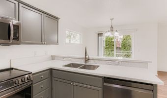 16828 NW GREYHAWK Dr, Beaverton, OR 97006