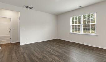 971 Misty Creek Dr, Aberdeen, NC 28315