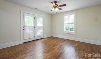 240 S Beaumont St, Asheville, NC 28801