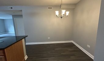 3420 N Old Arlington Heights Rd 209, Arlington Heights, IL 60004