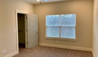 4 Kemble Cir, Bella Vista, AR 72714