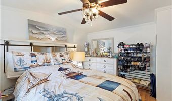 63 East Dr, East Providence, RI 02916
