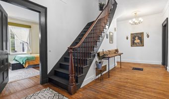 31 Canterbury Rd, Brooklyn, CT 06234