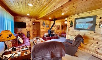 N15043 BOLANDER LANDING RD, Amberg, WI 54102