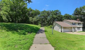 5820 139th St W, Apple Valley, MN 55124