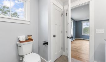 53 Woodbrey Ln, Standish, ME 04084