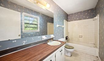 6818 Iron Gate Dr, Bahama, NC 27503
