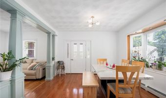 78 Highland Ave, Johnston, RI 02919