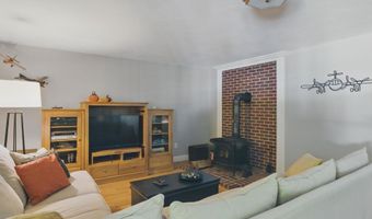 72 McAllister Rd, Bedford, NH 03110