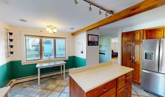 20 Harthorn Ave, Bangor, ME 04401