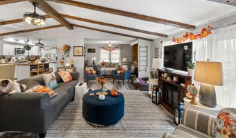 8 Mary Ct, Barnegat, NJ 08005