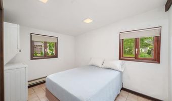 40 Alder Rd, Charlestown, RI 02813