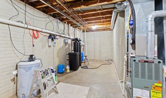 4705 Robin Hood Trl, Adrian, MI 49221