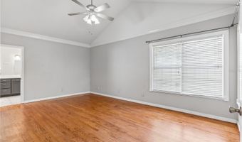 37 E VANDERBILT St, Orlando, FL 32804