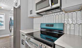 901 Alhambra, Anderson, IN 46012