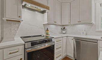 1013 New Chester Ct, Apex, NC 27502